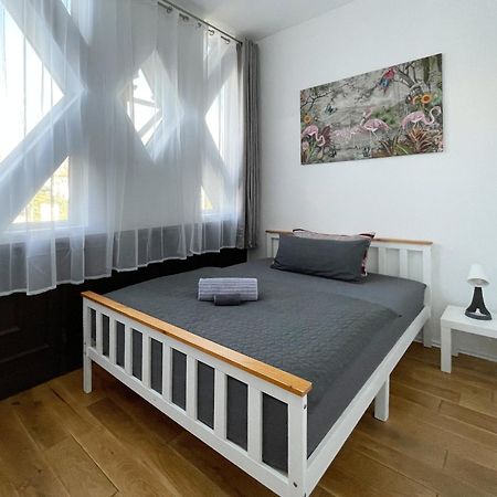 Schwanenburg Apartments Kolonie Rontgental Dış mekan fotoğraf